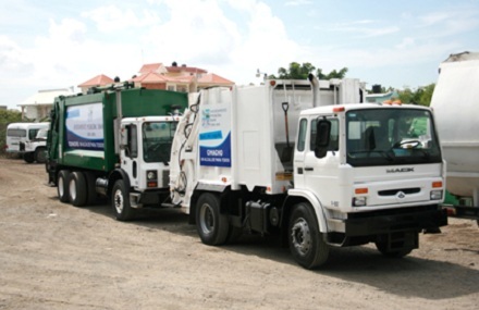 Alcalde basura camiones recogida RD Baní