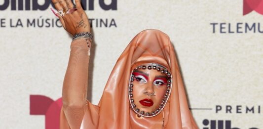 Premios Billboards 2021 y una Tokischa detonando explosivos a su paso