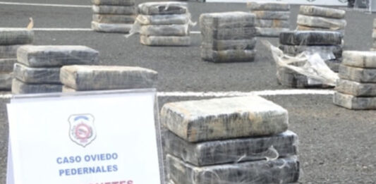 encuentran paquetes de presunta cocaína