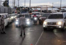 Advierte agentes y militares no deben pedir Tarjeta de Vacunación en vías públicas