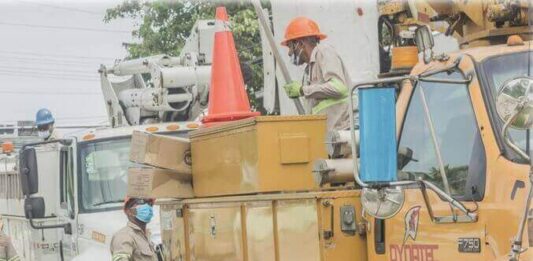 Gobierno realiza operativo masivo de iluminación en San Cristóbal