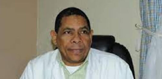 Director del Hospital Salvador Gautier renuncia